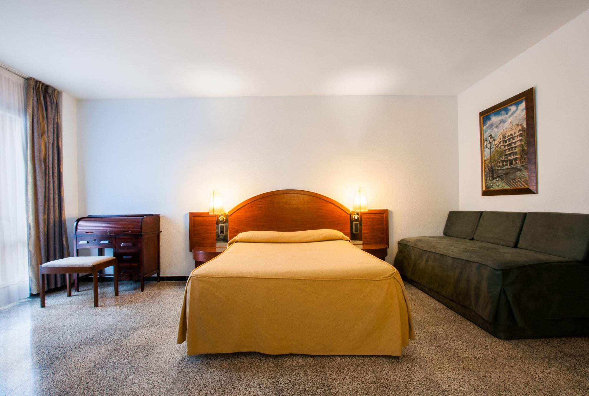 Hotel Gaudi Reus Eksteriør bilde
