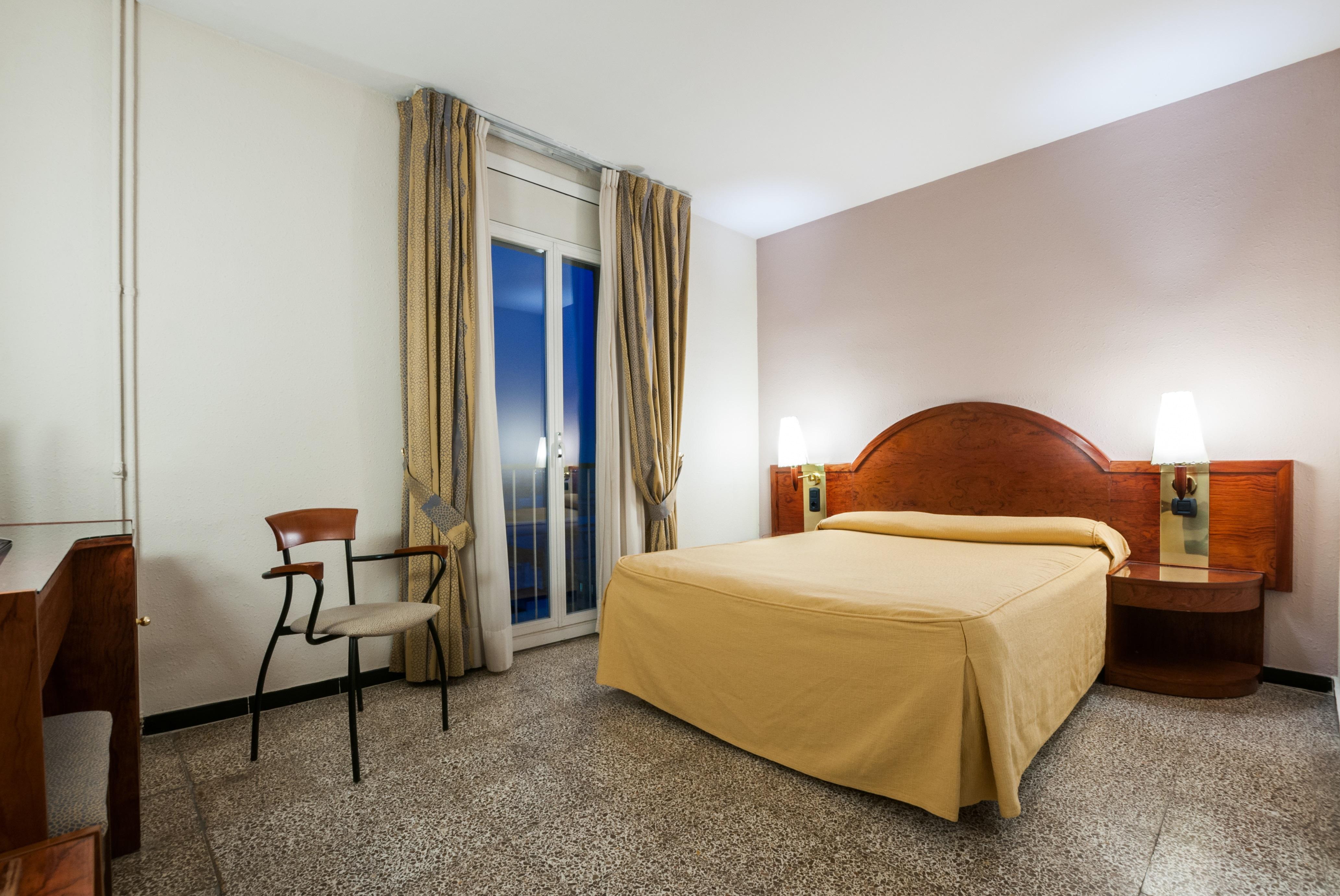 Hotel Gaudi Reus Eksteriør bilde