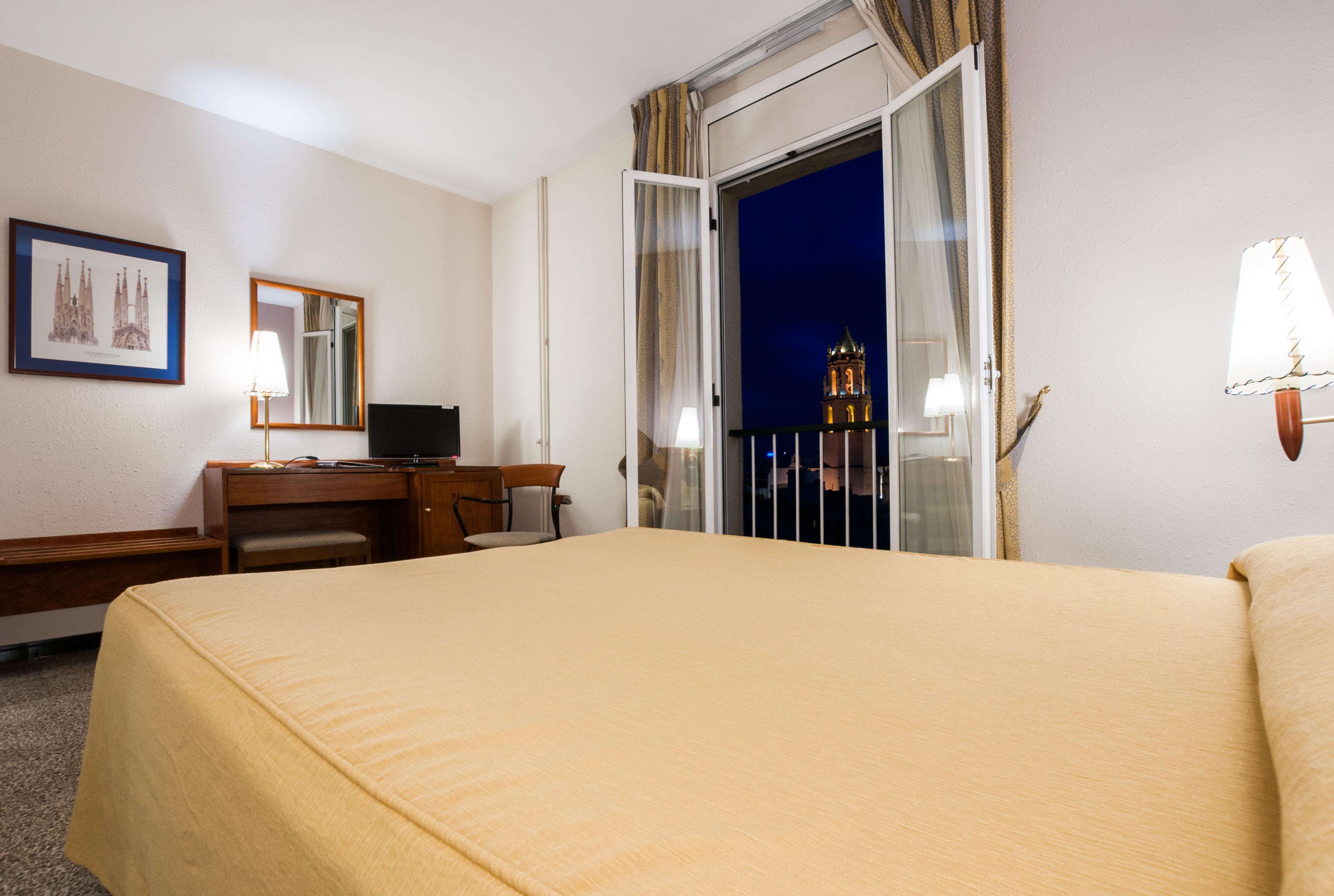Hotel Gaudi Reus Eksteriør bilde