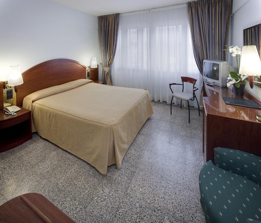 Hotel Gaudi Reus Rom bilde