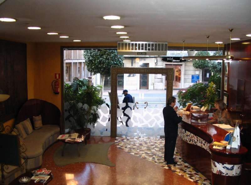 Hotel Gaudi Reus Eksteriør bilde