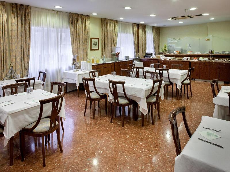 Hotel Gaudi Reus Eksteriør bilde